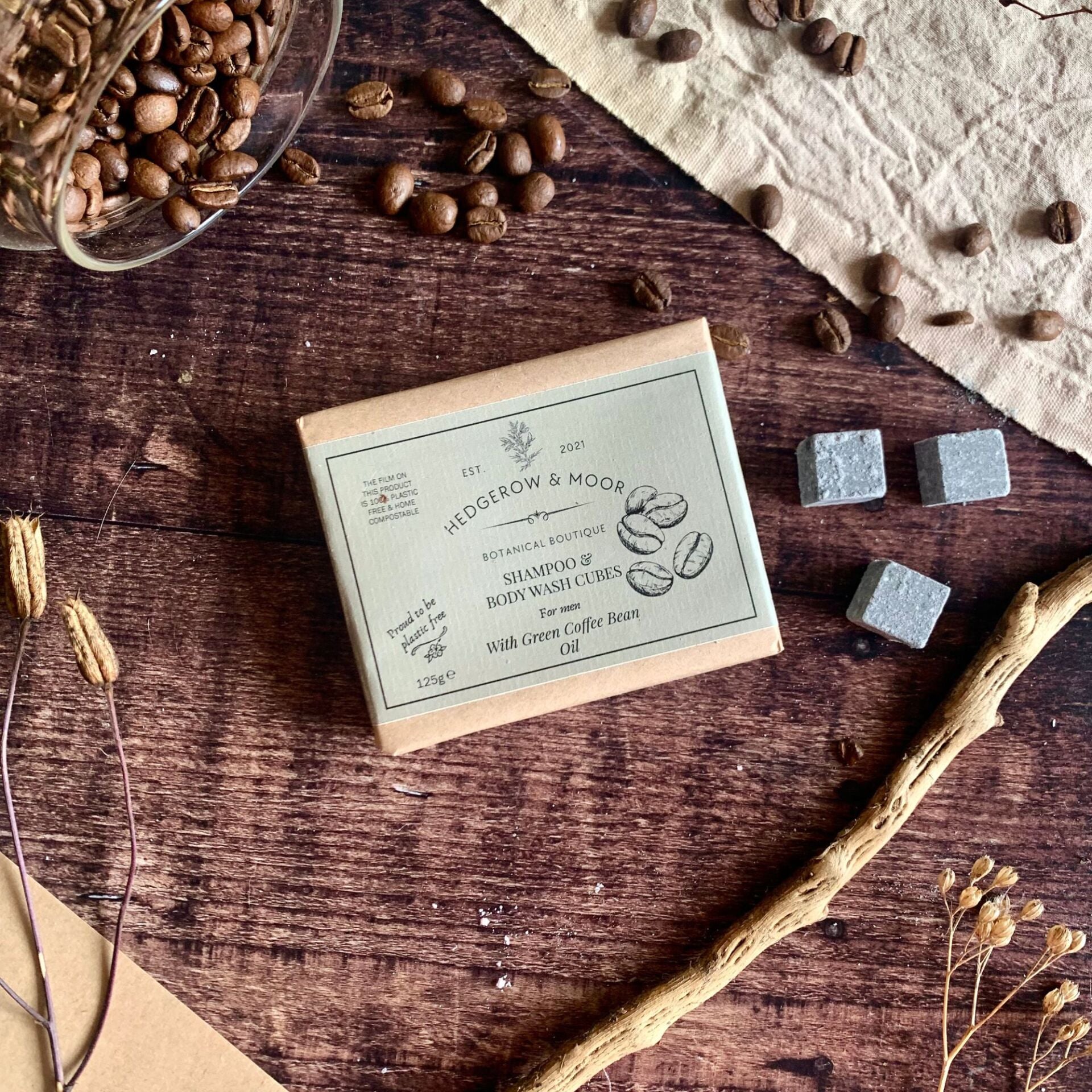 Men’s 2-in-1 Shampoo & Body Wash Cubes by Hedgerow & Moor, with charcoal and green coffee bean — eco-friendly plastic-free men’s grooming, handmade in Cornwall.